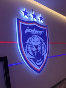 JDT 8