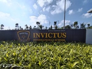 Invictus 01