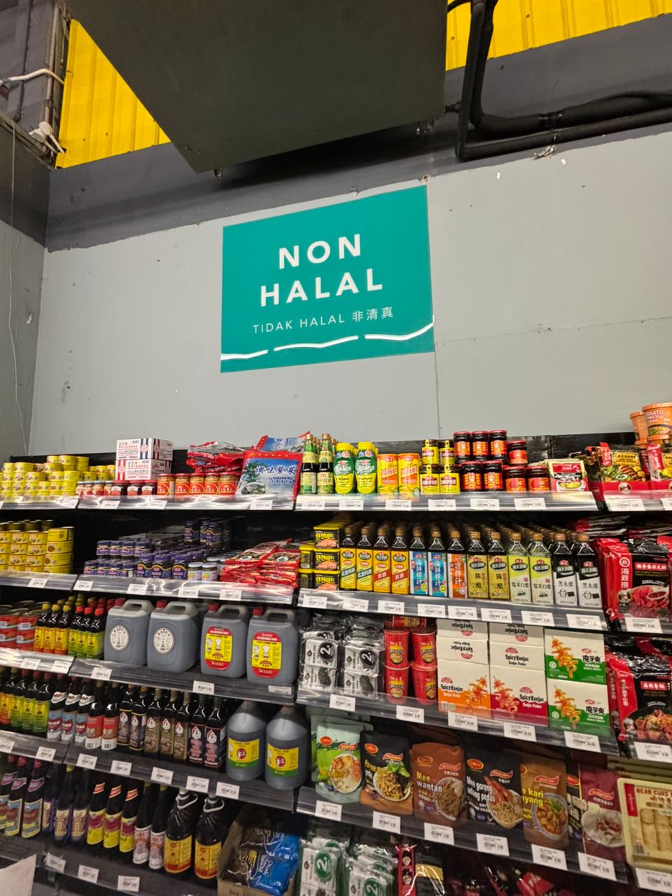 Hwa Thai Supermart Non Halal Tidak Halal section sign acrylic indoor retail JB