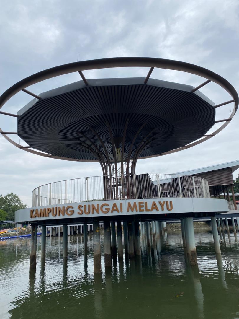 Kampung Sungai Melayu waterfront landmark signboard 3D aluminium box-up gold lettering Gelang Patah JB